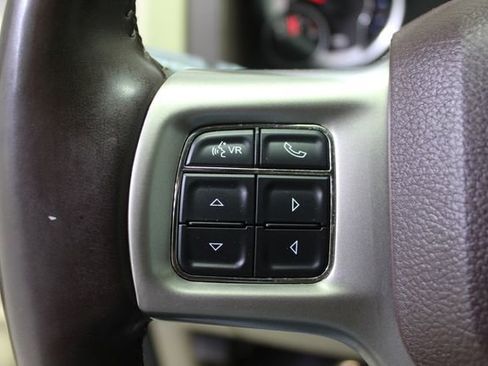 Used 2014 RAM 1500 Laramie w/ Convenience Group AWD/4WD image 14