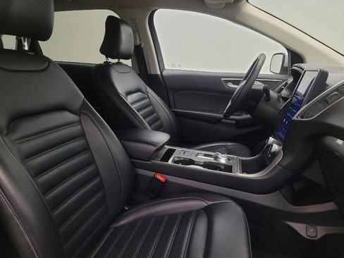 Used 2024 Ford Edge SEL image 21