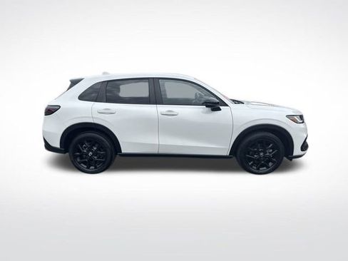 Certified 2024 Honda HR-V Sport image 6