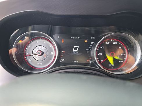 Used 2022 Dodge Charger SXT RWD image 10