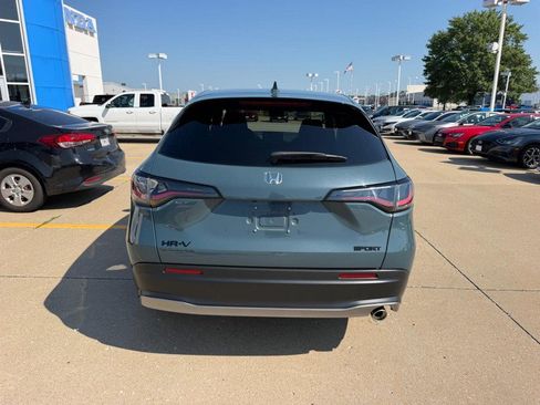 Used 2026 Honda HR-V Sport image 3