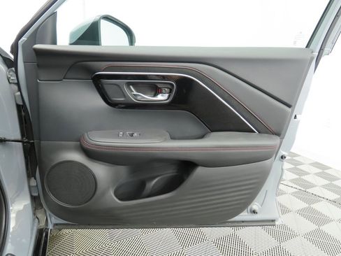 Certified 2025 Acura ADX A-Spec image 25