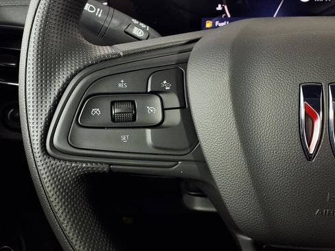 New 2026 Buick Envista Preferred w/ Convenience II Package image 17