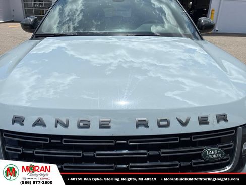 Used 2026 Land Rover Range Rover Evoque S AWD/4WD image 2