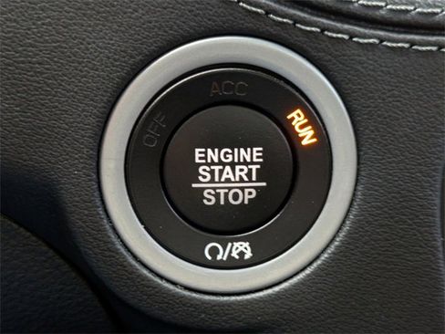 Used 2023 Dodge Charger Scat Pack w/ Daytona Edition Group image 31