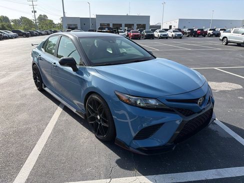 Used 2022 Toyota Camry TRD FWD image 8