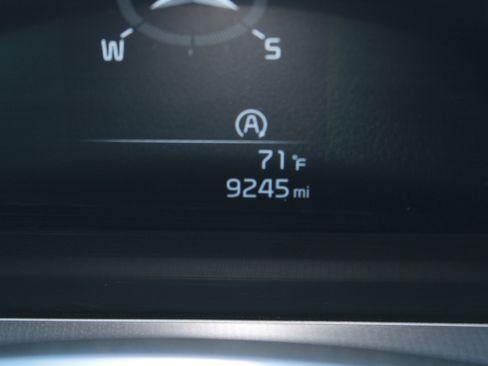 Used 2024 Kia Telluride S image 23