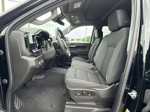 Used 2023 Chevrolet Silverado 1500 LT AWD/4WD image 13