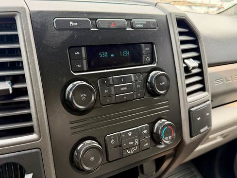 Used 2019 Ford F250 XL RWD image 21
