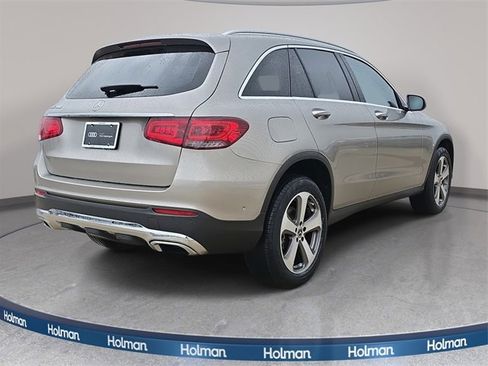 Used 2022 Mercedes-Benz GLC 300 image 6