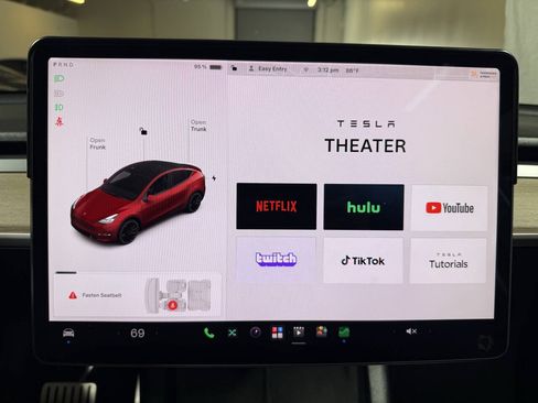 Used 2022 Tesla Model Y Performance AWD/4WD image 37