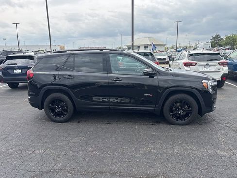 Used 2023 GMC Terrain AT4 w/ Tech Package AWD/4WD image 2