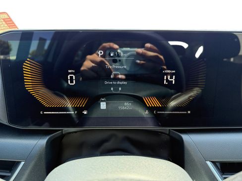 Used 2025 Kia K4 FWD image 11