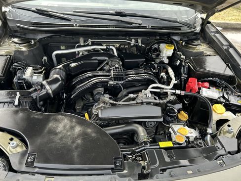 Used 2021 Subaru Outback Limited w/ Popular Package #2 image 29