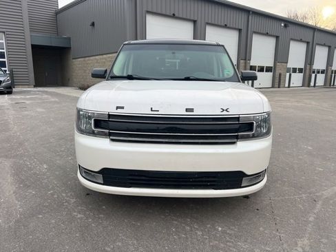 Used 2019 Ford Flex SEL w/ Equipment Group 202A image 2