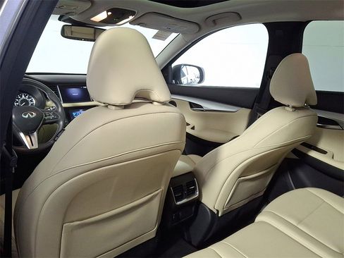 Certified 2021 INFINITI QX50 Luxe image 14