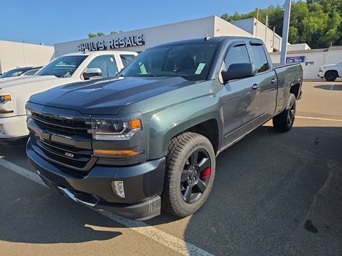Used 2017 Chevrolet Silverado 1500 LT w/ All Star Edition AWD/4WD image 9