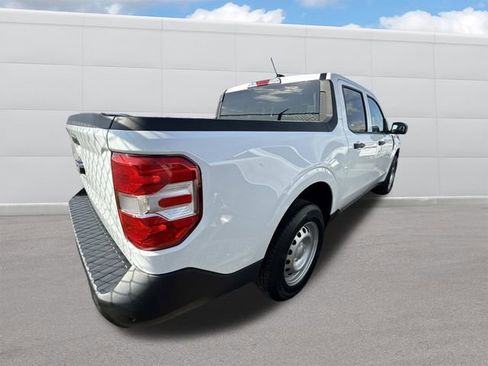 Used 2025 Ford Maverick XL w/ Equipment Group 102A image 7