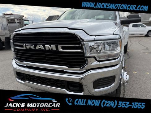 Used 2021 RAM 3500 Big Horn image 6
