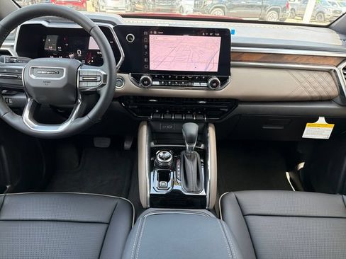 New 2026 GMC Canyon Denali AWD/4WD image 9