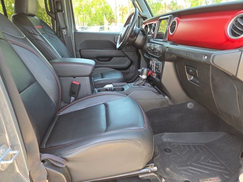 Certified 2021 Jeep Wrangler Unlimited Rubicon w/ Dual Top Group AWD/4WD image 15