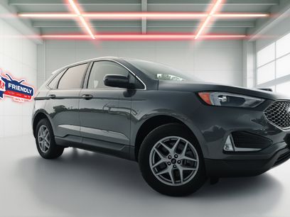 Used 2023 Ford Edge SEL w/ Convenience Package