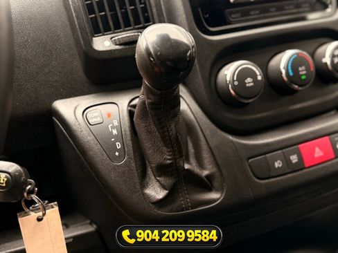 Used 2021 RAM ProMaster 2500 w/ Convenience Group FWD image 16