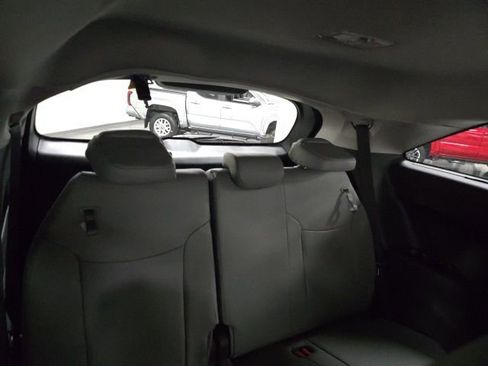 New 2026 Toyota Sienna XLE image 15