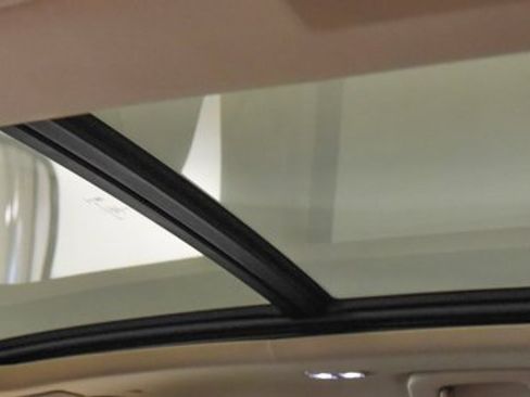 Used 2023 Lincoln Aviator Reserve w/ Equipment Group 201A image 4