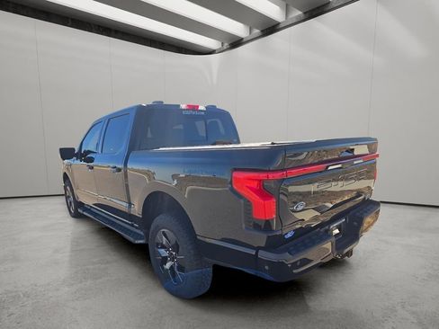Used 2023 Ford F150 Lightning Lariat w/ Equipment Group 511A High image 3