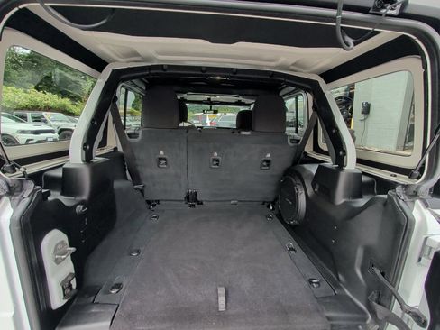 Certified 2023 Jeep Wrangler Sport image 15