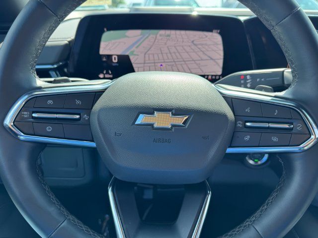 Certified 2026 Chevrolet Suburban LT w/ Comfort Package AWD/4WD image 23