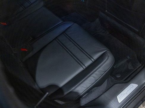 New 2026 Porsche Cayenne Coupe AWD/4WD image 37