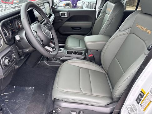 New 2026 Jeep Gladiator Mojave AWD/4WD image 26