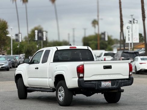 Used 2023 Toyota Tacoma SR RWD image 2