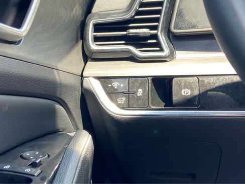 Used 2025 Kia Sportage X-Line w/ Premium Package AWD/4WD image 25