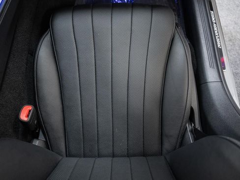 Used 2025 Mercedes-Benz E 350 4MATIC Sedan image 35