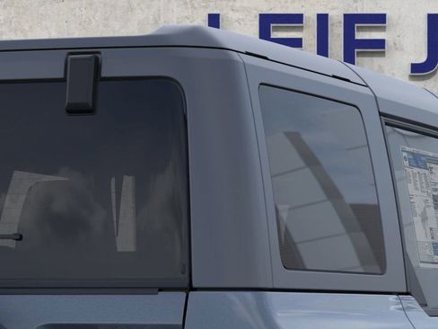 New 2025 Ford Bronco 4-Door image 25
