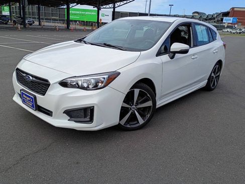 Used 2017 Subaru Impreza 2.0i Sport AWD/4WD image 2