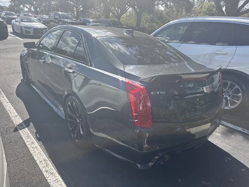 Used 2018 Cadillac CTS V w/ Luxury Package image 3