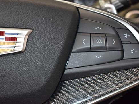 Used 2023 Cadillac XT5 Sportv w/ Technology Package image 24