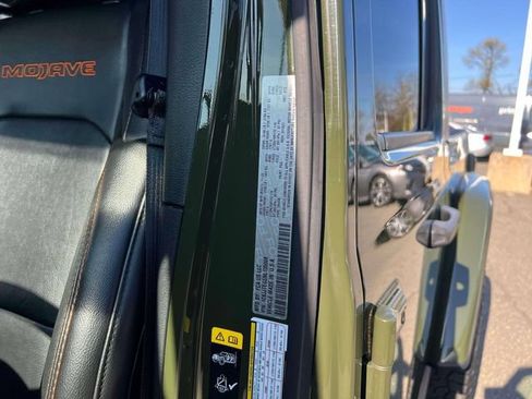 Used 2022 Jeep Gladiator Mojave w/ LED Lighting Group AWD/4WD image 24