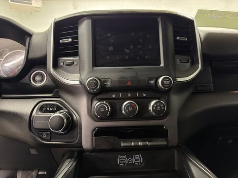 Used 2024 RAM 1500 Big Horn RWD image 22
