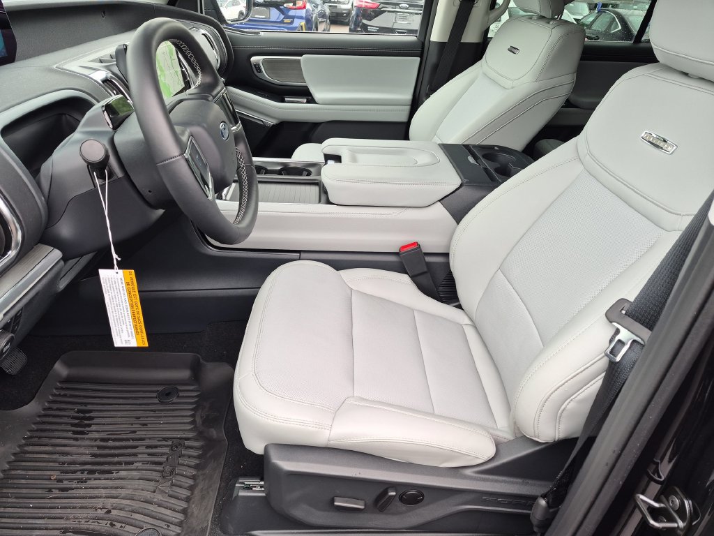 New 2026 Ford Expedition Max Platinum AWD/4WD image 12
