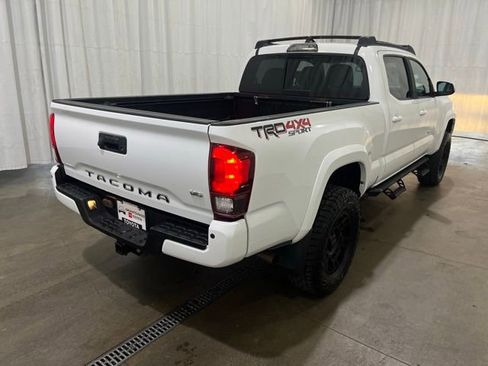 Certified 2019 Toyota Tacoma TRD Sport w/ Technology Package AWD/4WD image 4