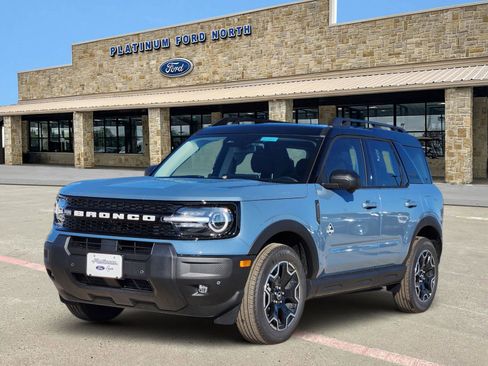 New 2025 Ford Bronco Sport Outer Banks w/ Outer Banks Tech Package+ AWD/4WD image 2