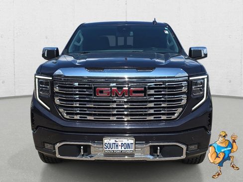 Used 2022 GMC Sierra 1500 Denali AWD/4WD image 2