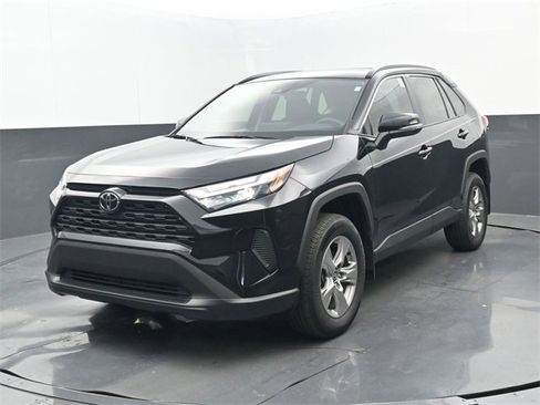 Used 2024 Toyota RAV4 XLE w/ Convenience Package image 24