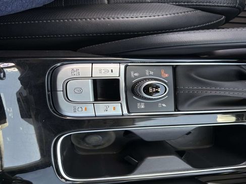 Used 2022 Kia Telluride SX w/ SX Prestige Package AWD/4WD image 31
