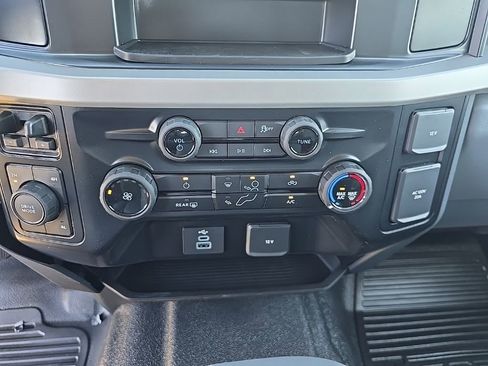 New 2026 Ford F350 XL w/ XL Chrome Package image 28